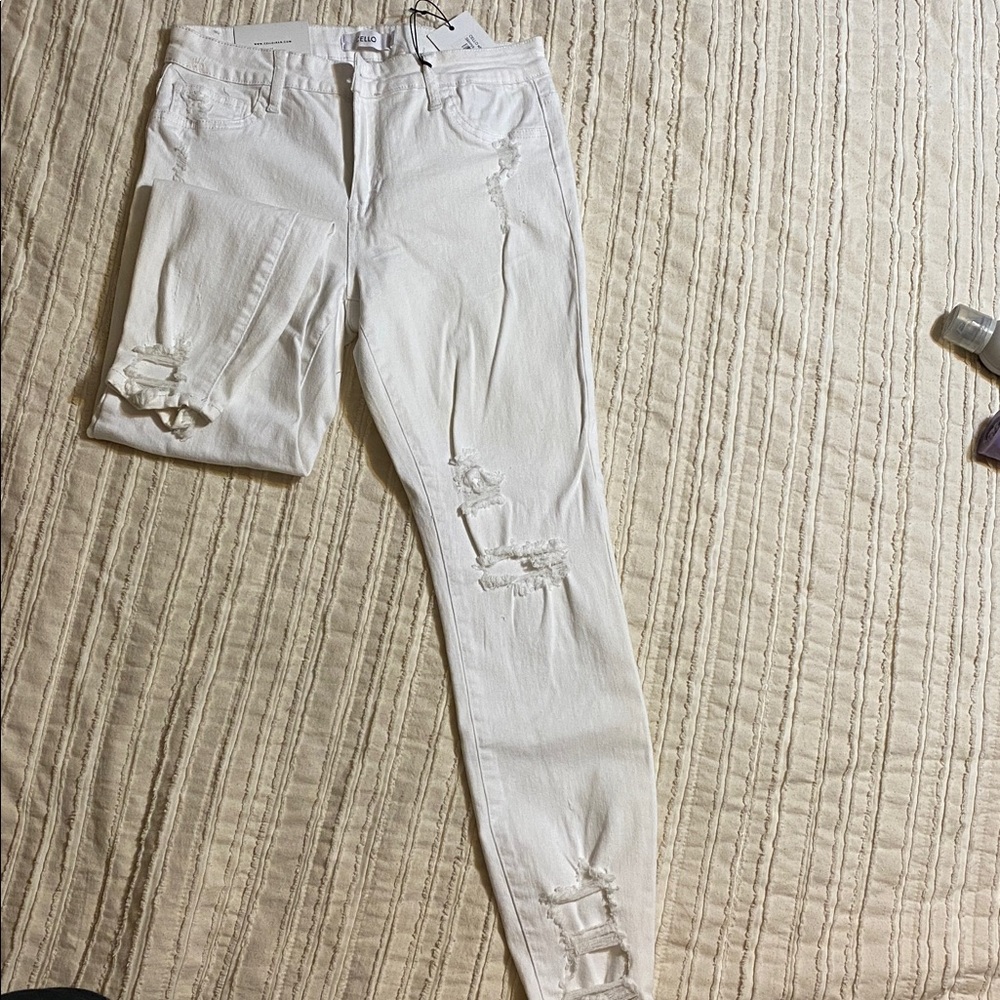 Cello White Distressed Skinny Pants